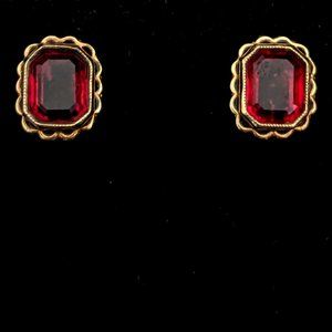 1940s Retro Era 10k Yellow Gold Red Paste Figural Earrings Screw Back P.S.Co.